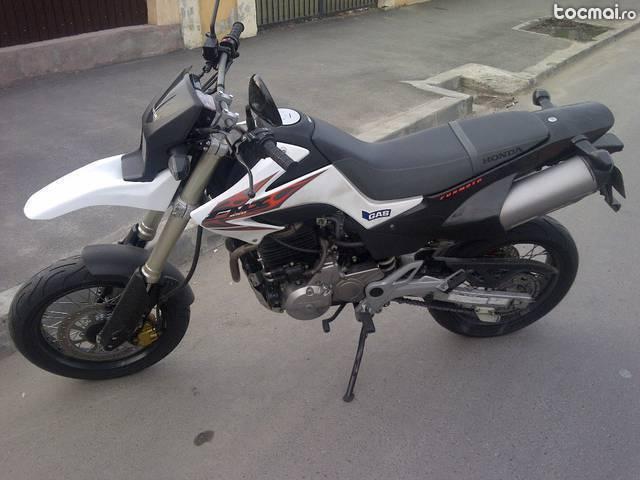 Honda FMX650
