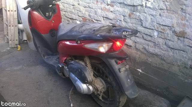 Honda SH 150, 2001