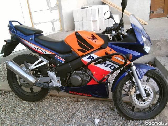 Honda cbr 125 r