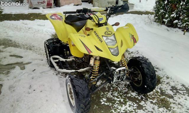 Suzuki LTZ 400