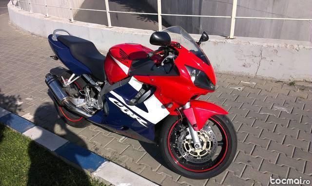 Honda cbr600f4i, 2002