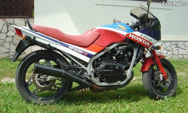 Honda VF500 F2, 1989, inmatriculat