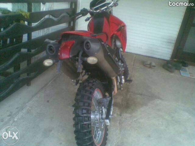 Yamaha xt, 2004