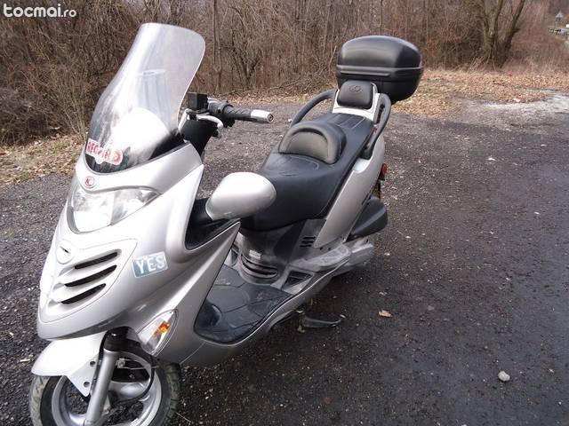 Kymco grande dink 250 cc , 2003