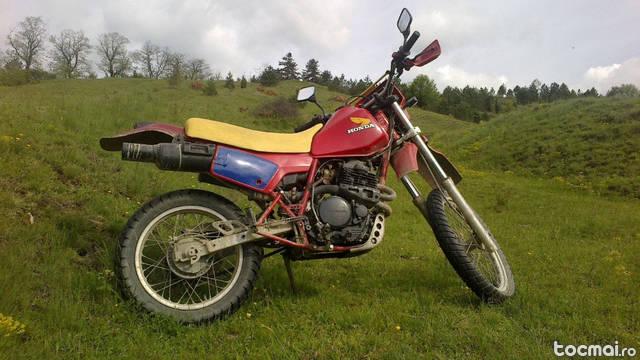 Honda XL