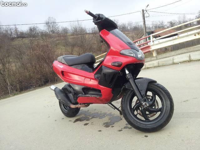 Scuter gilera runner stare buna