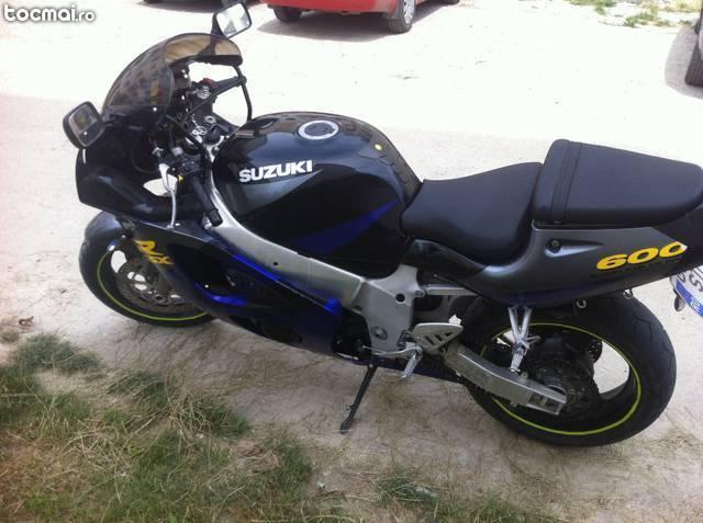 Suzuki Gsx- R