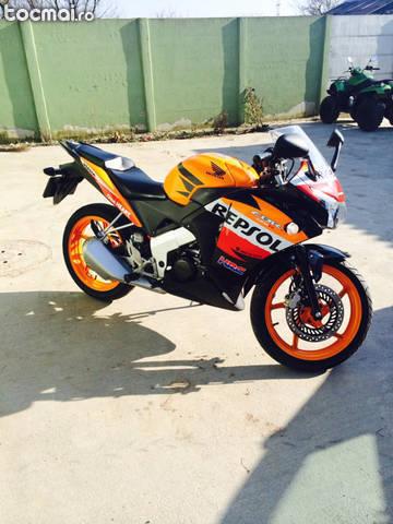 Honda CBR 125R Repsol