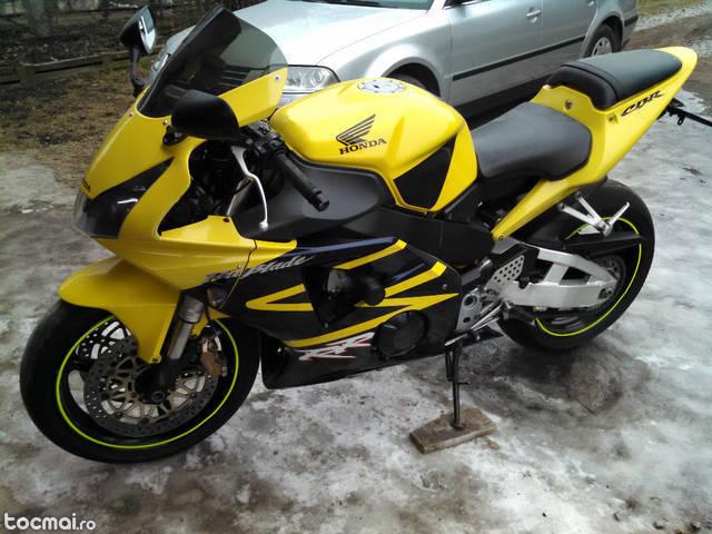 Honda CBR 954 RR, 2002