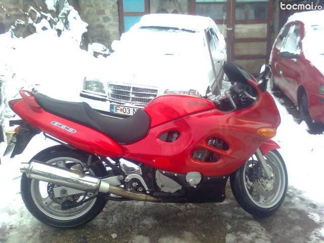 Suzuki GSXF 600, 2000