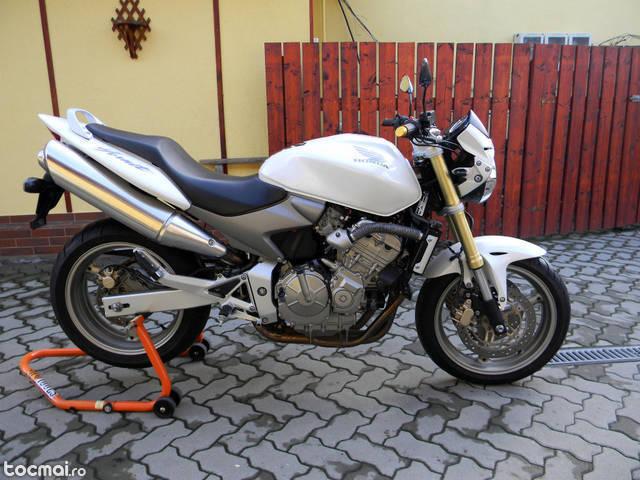 Honda hornet, 2005