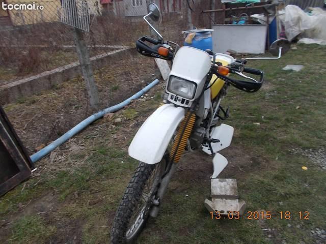 Suzuki DR 350, 1993
