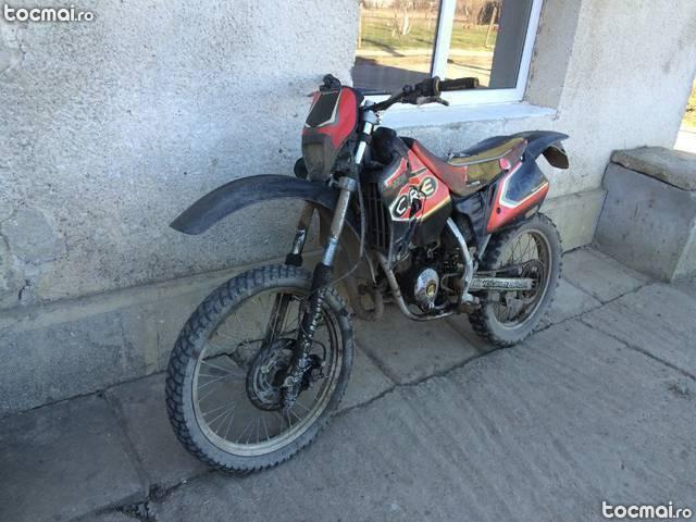 cross Honda cr, 2005