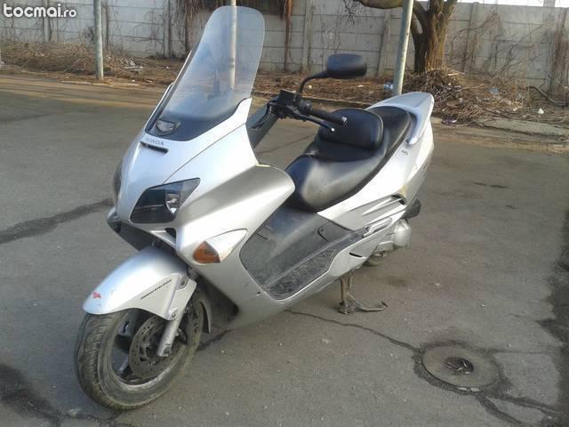 Honda Jazz 250cc an 2002