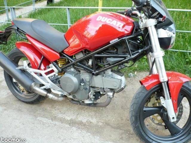 Ducati monster, 2000