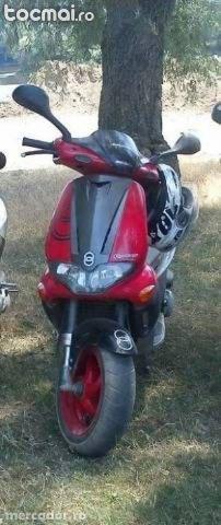 Gilera Runner sp 50 , 2003 sau schimb cu telefon