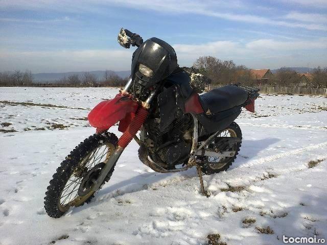 Honda 650 xl in stare buna de functionare