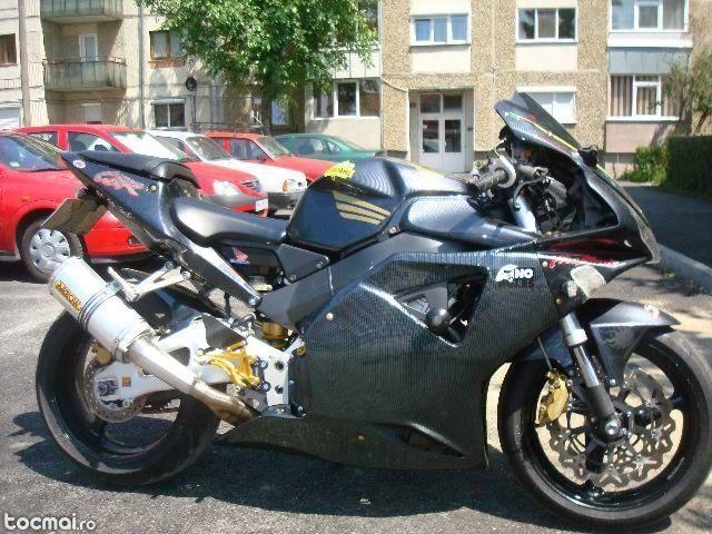 Honda cbr 1000 rr 2004 inmatriculata