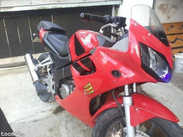 Honda cbr 125