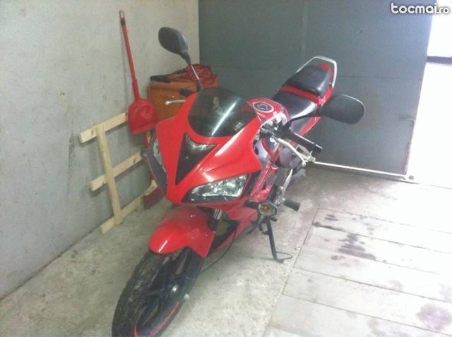 Honda Cbr 125R