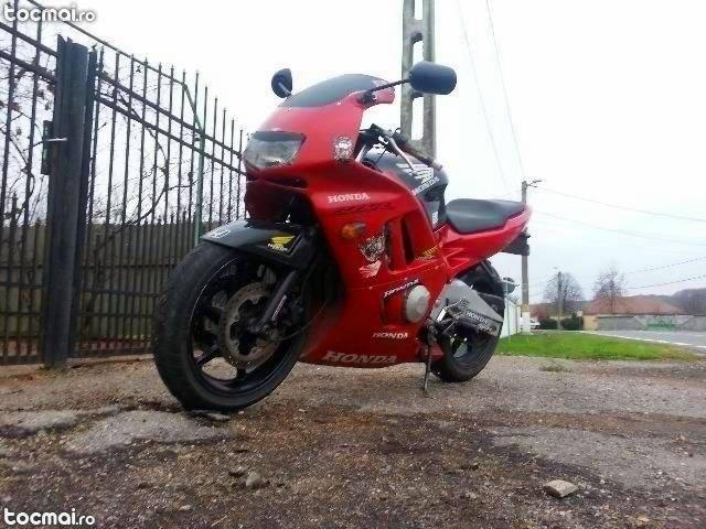 Honda CBR 600