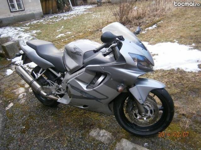 Honda cbr 600F5 , 2005