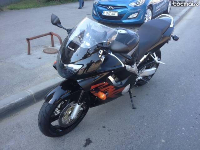 Honda cbr 600 f4
