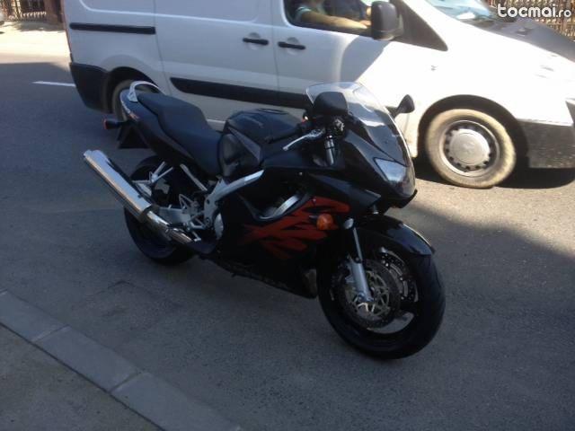 Honda cbr 600 f4
