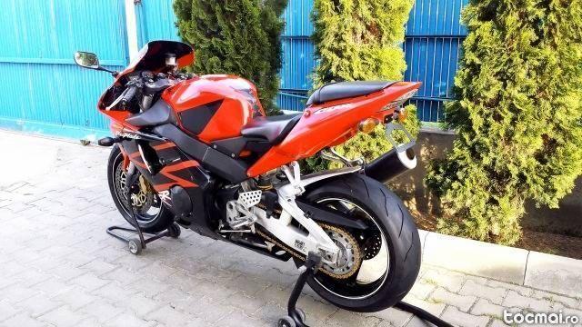 Honda cbr 900rr sc50 954, 2002