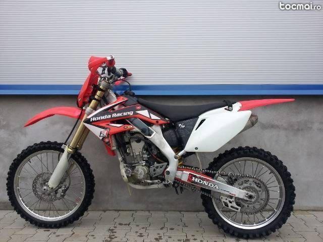 Honda CRF- R