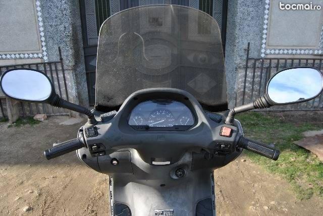 Honda foretight, 2002 motor 250 cm