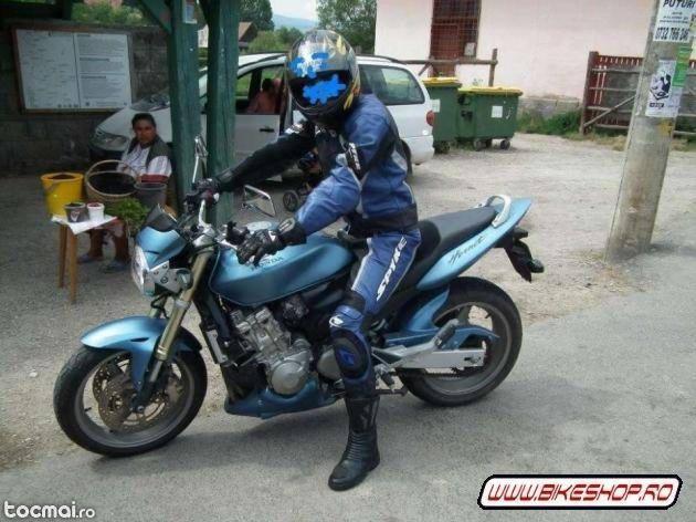 Honda hornet, 2005