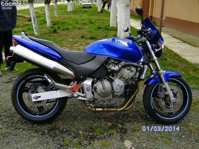 Honda Hornet 600, 2000