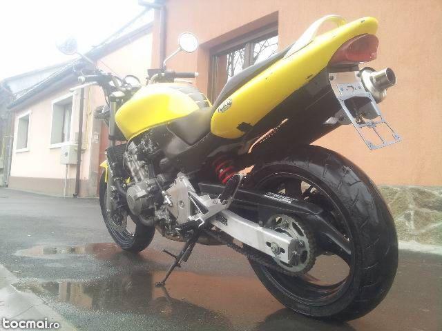 Honda Hornet 600, 2001