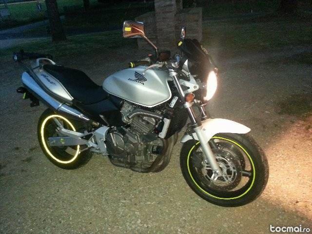 Honda hornet600 . . . . 2004