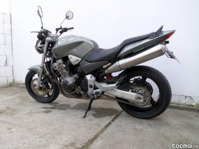 Honda hornet 900cc an2002 27919km