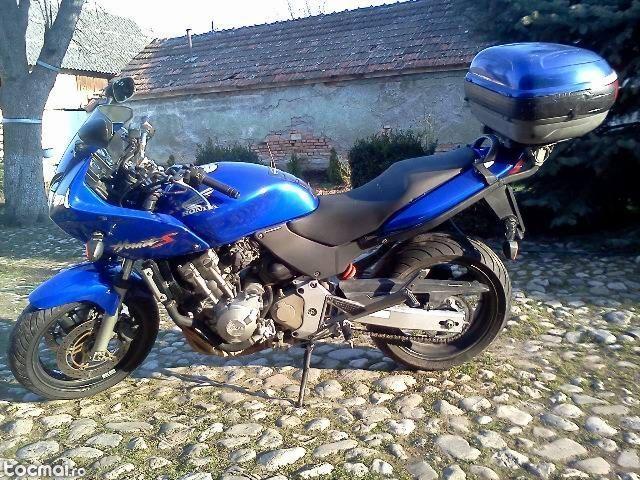 Honda hornet s 2002