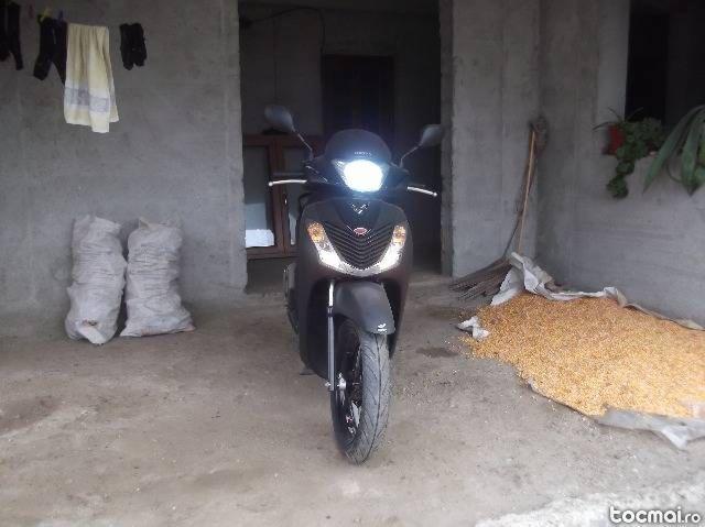honda sh 125 2012