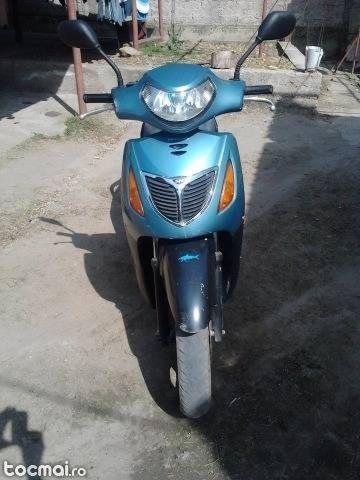 Honda sh150, 2005