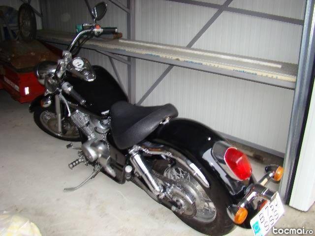 Honda shadow ace 2001