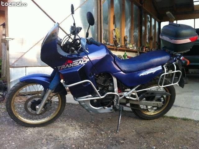 Honda Transalp 600 V ; PD 06 1989