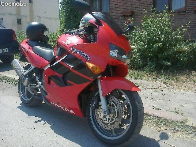 Honda vfr800fi, 2001