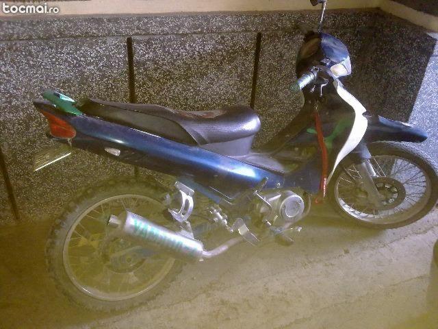 Lifan LFI 125, 2004