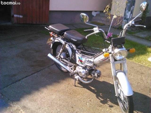Moped cu Viteze , 2007