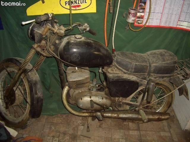 motocicleta de colectie, jawa cz 175