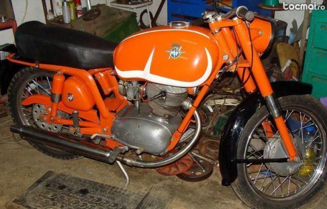 Motocicleta de colectie mv agusta 1966