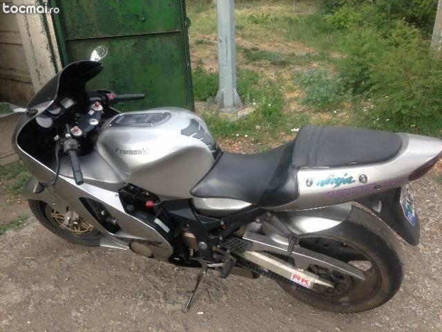 Motocicleta kawasaki ninja zx12- r 200cp