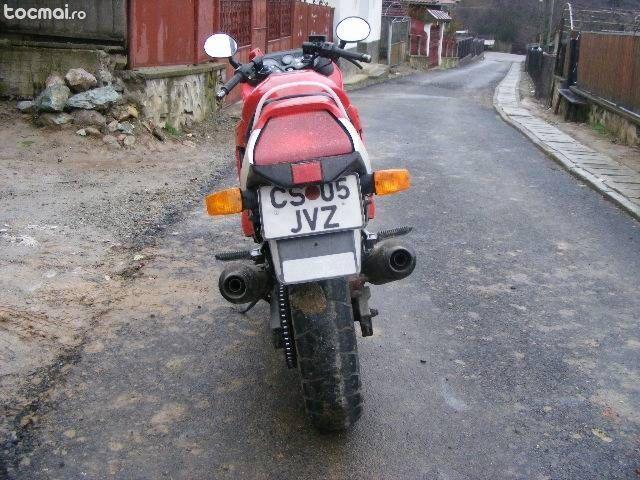 motocicleta suzuki hamamatsu 800 cm3