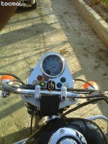 Motocicleta tip Chopper SangYoung