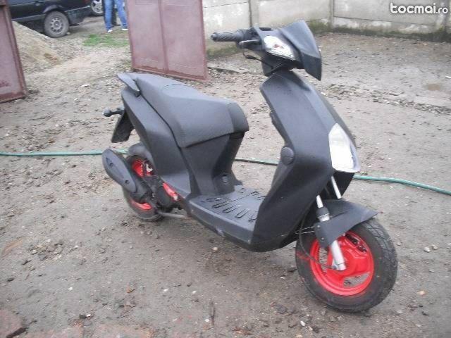 Moto Scooter Generic Epico 49cc, an 2009